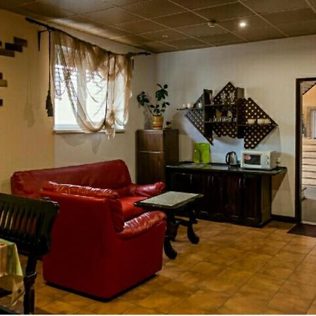 Hotel-Restaurant Complex S Legkim Parom Brovary Εξωτερικό φωτογραφία